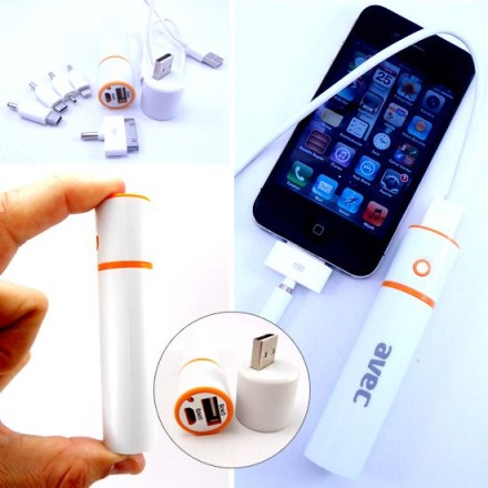 2600 mAh Avec Power Bank 2600 mAh Avec Power Bank